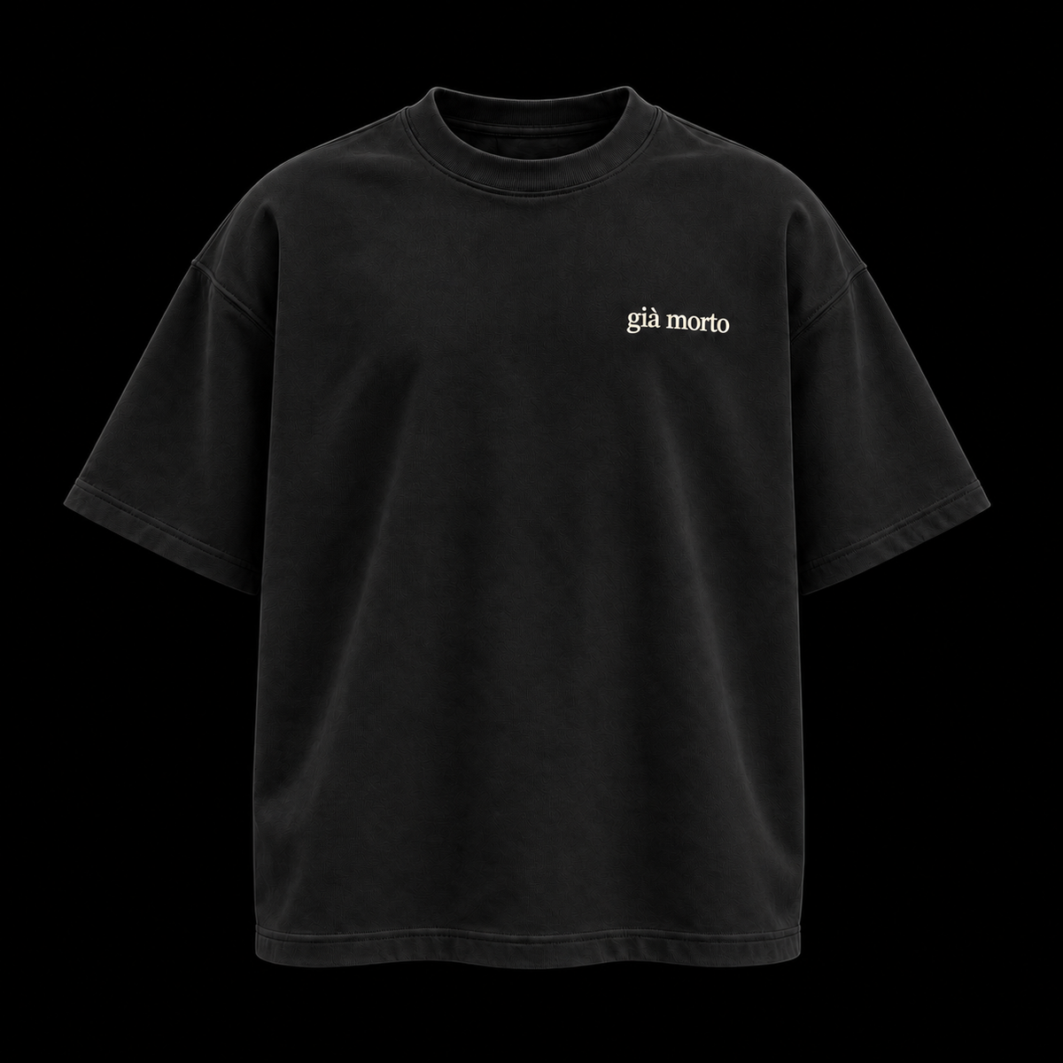 Black tee, già morto on the chest
